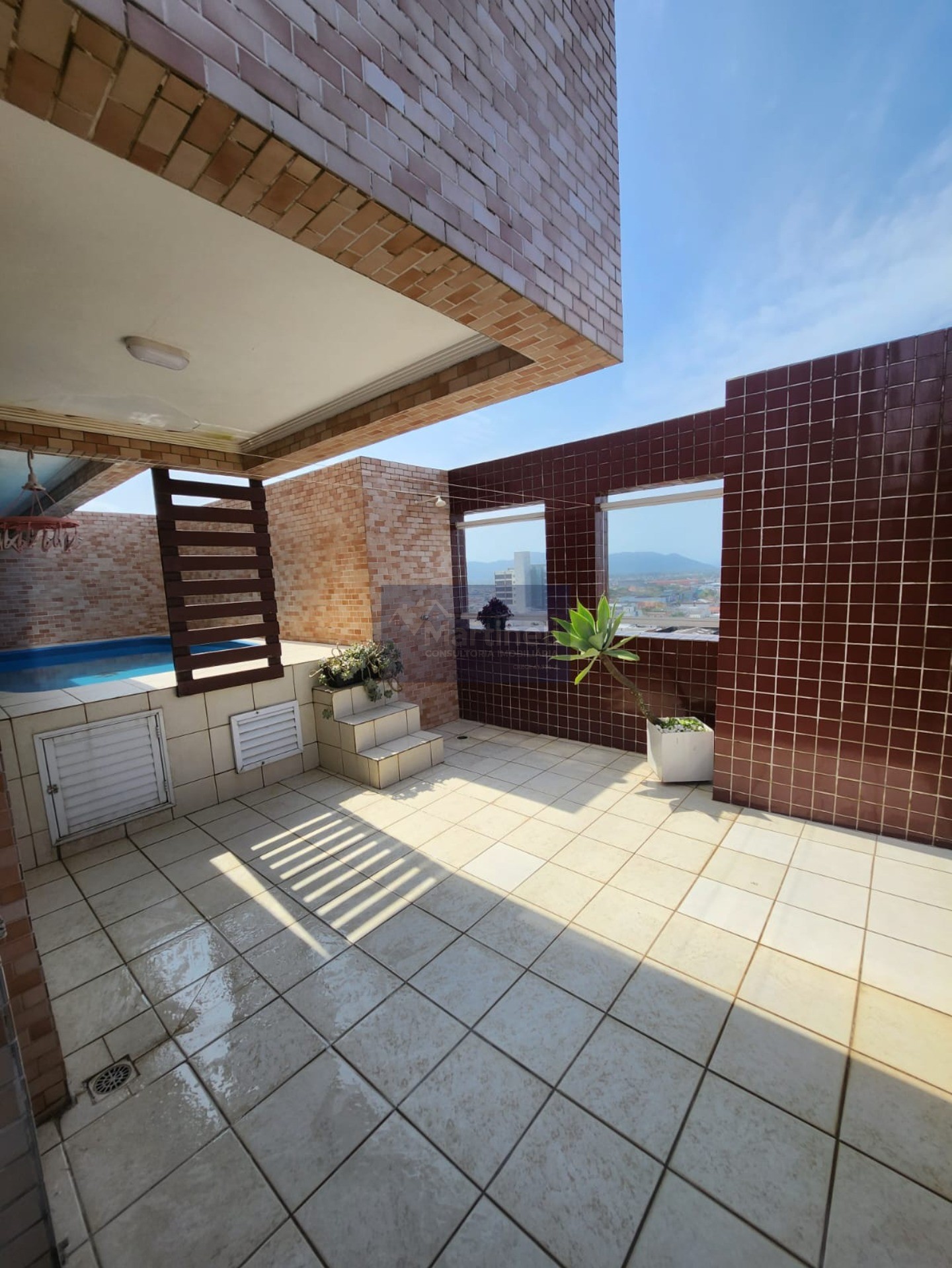 APARTAMENTO no Centro em ITANHAÉM