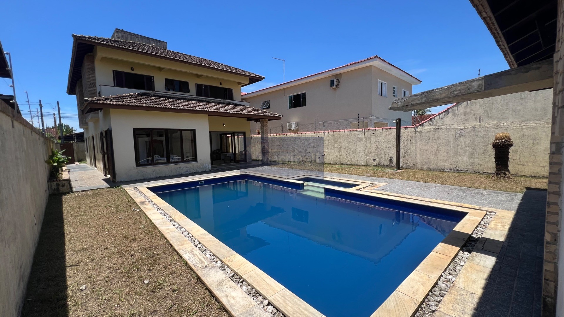 CASA no Cibratel 2 em ITANHAÉM