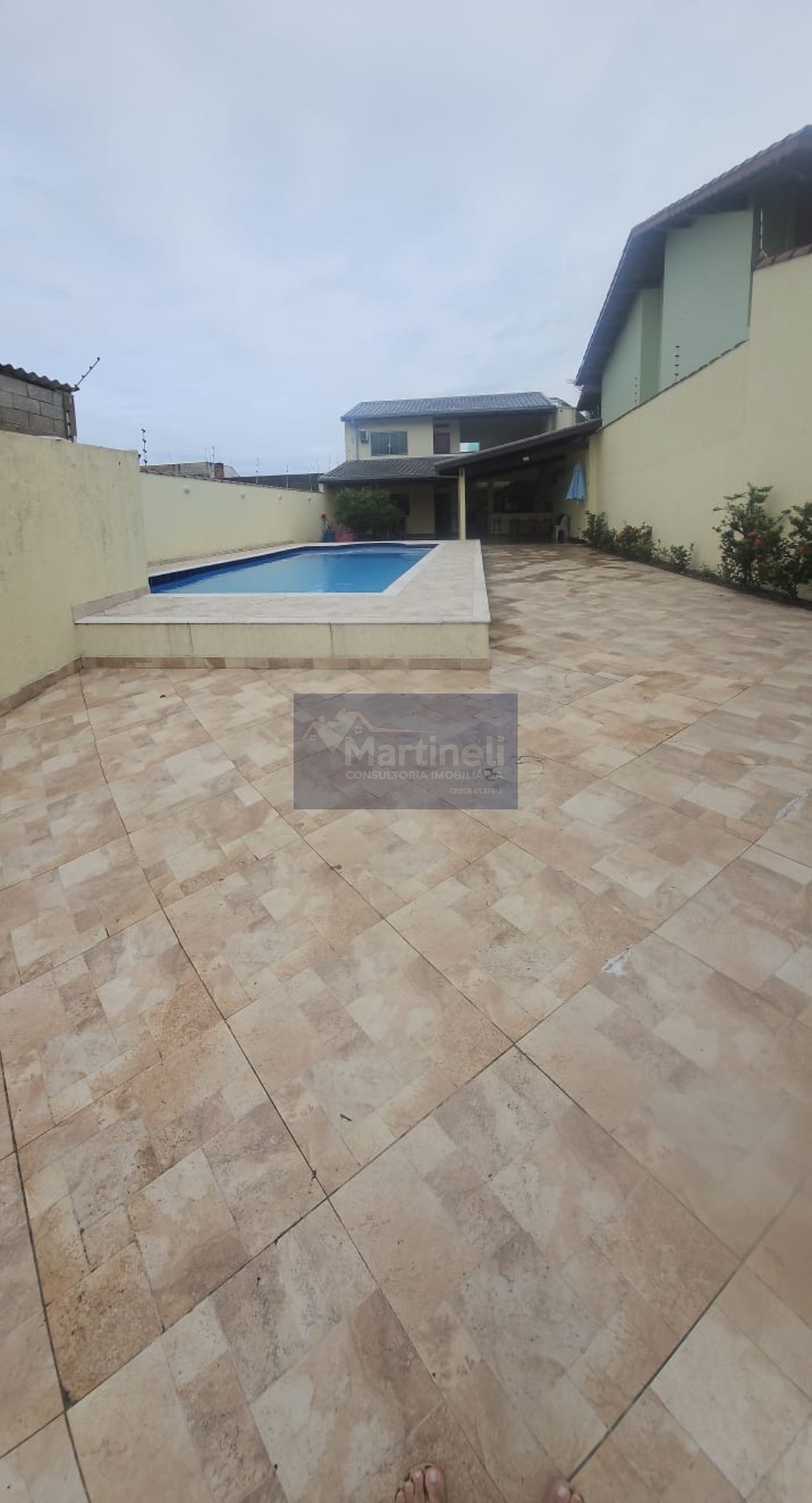 CASA no Belmira Novaes em Peruíbe