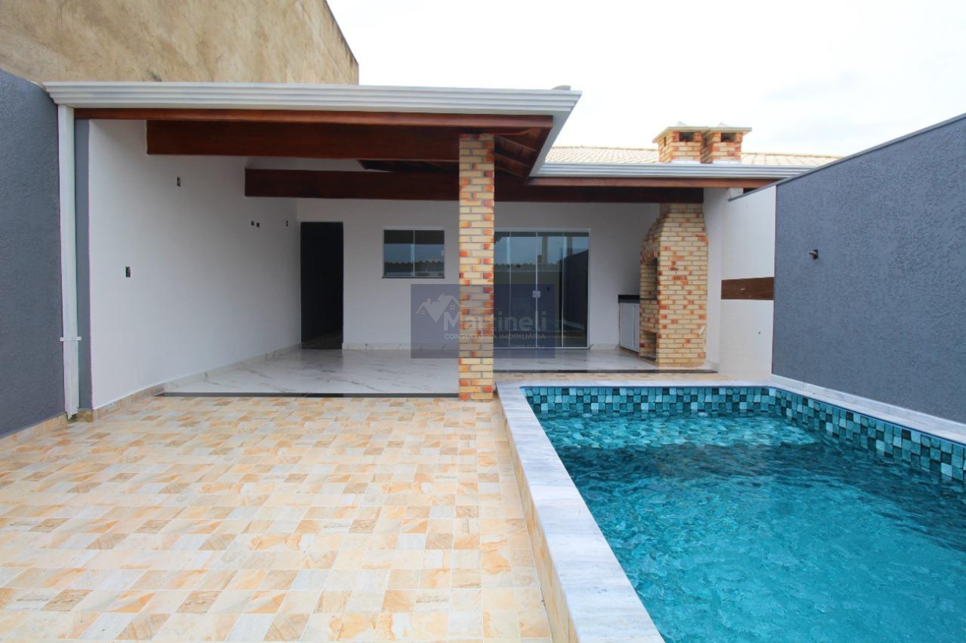 CASA no FLORA RICA 2 em PERUÍBE