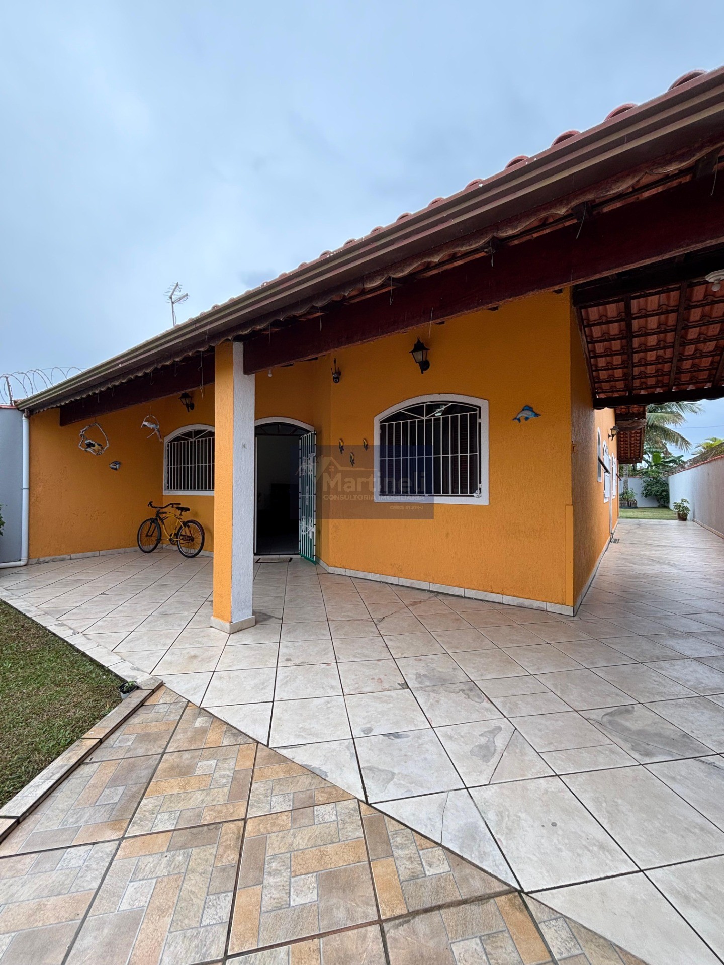 CASA no Jardim Jamaica em ITANHAÉM