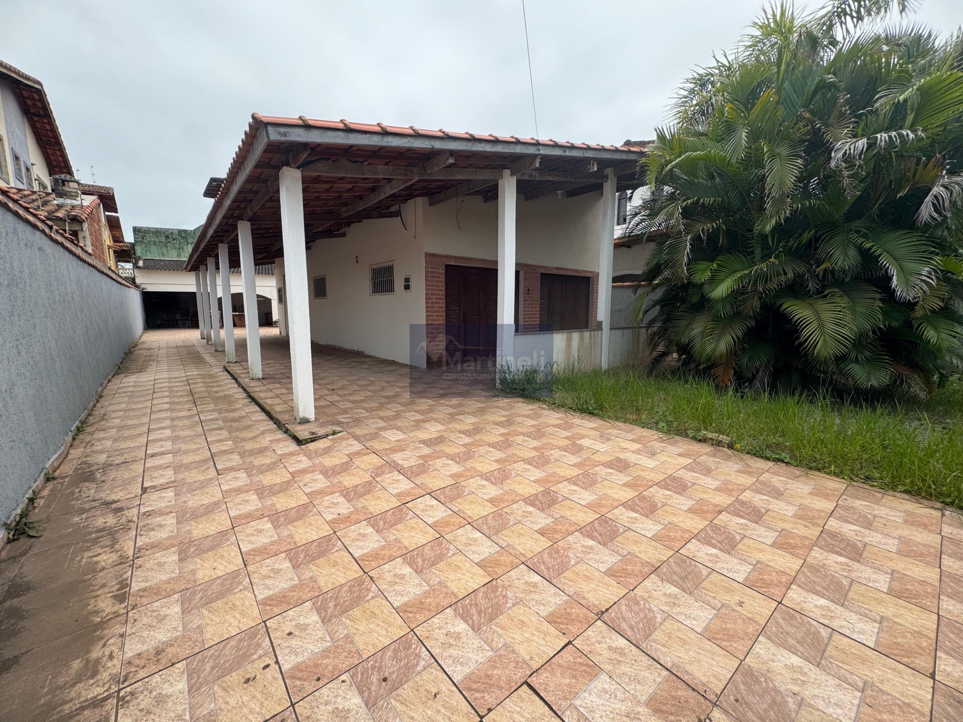CASA no Jd das Palmeiras em ITANHAÉM