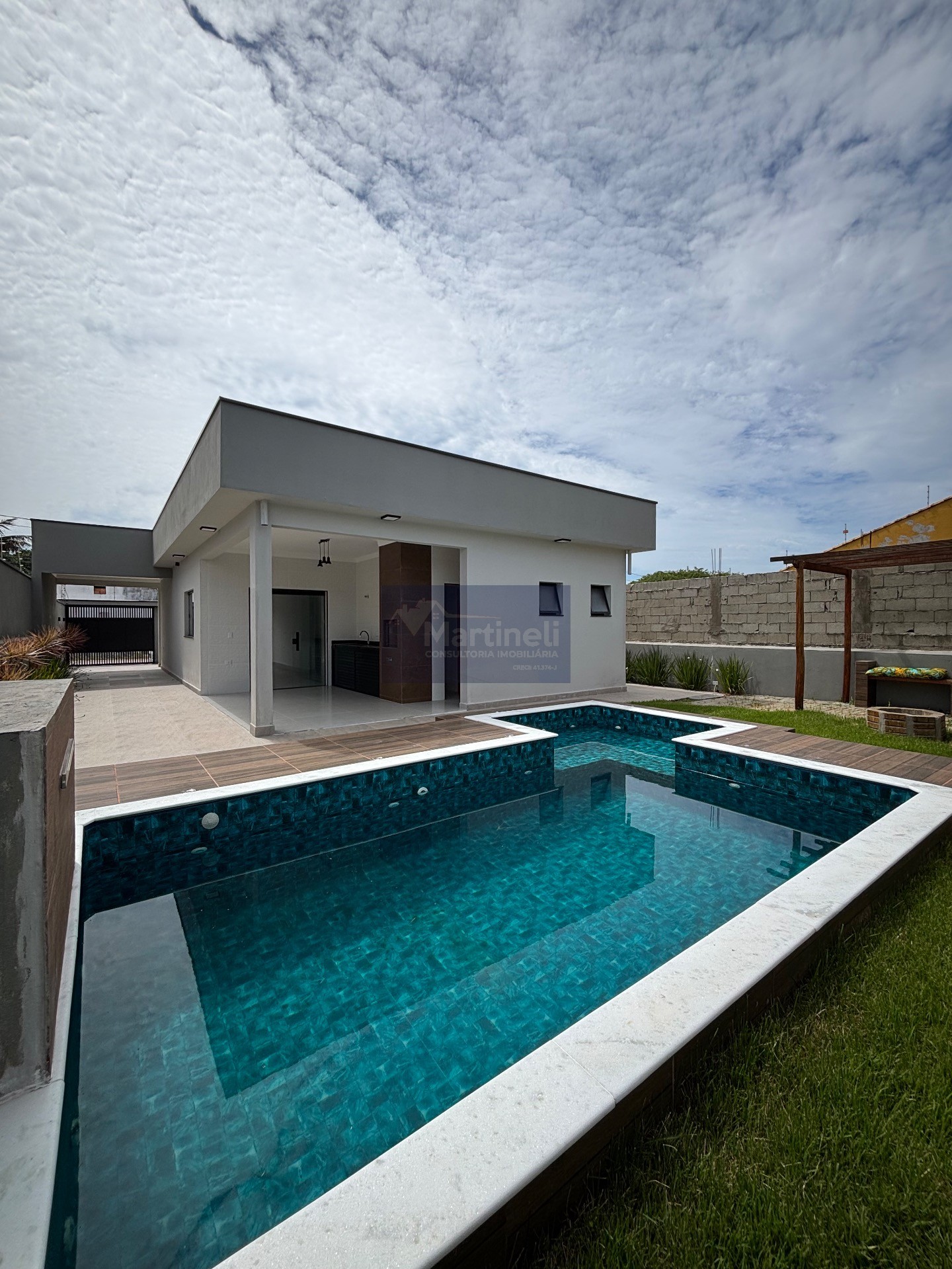 CASA no Jd São João em ITANHAÉM