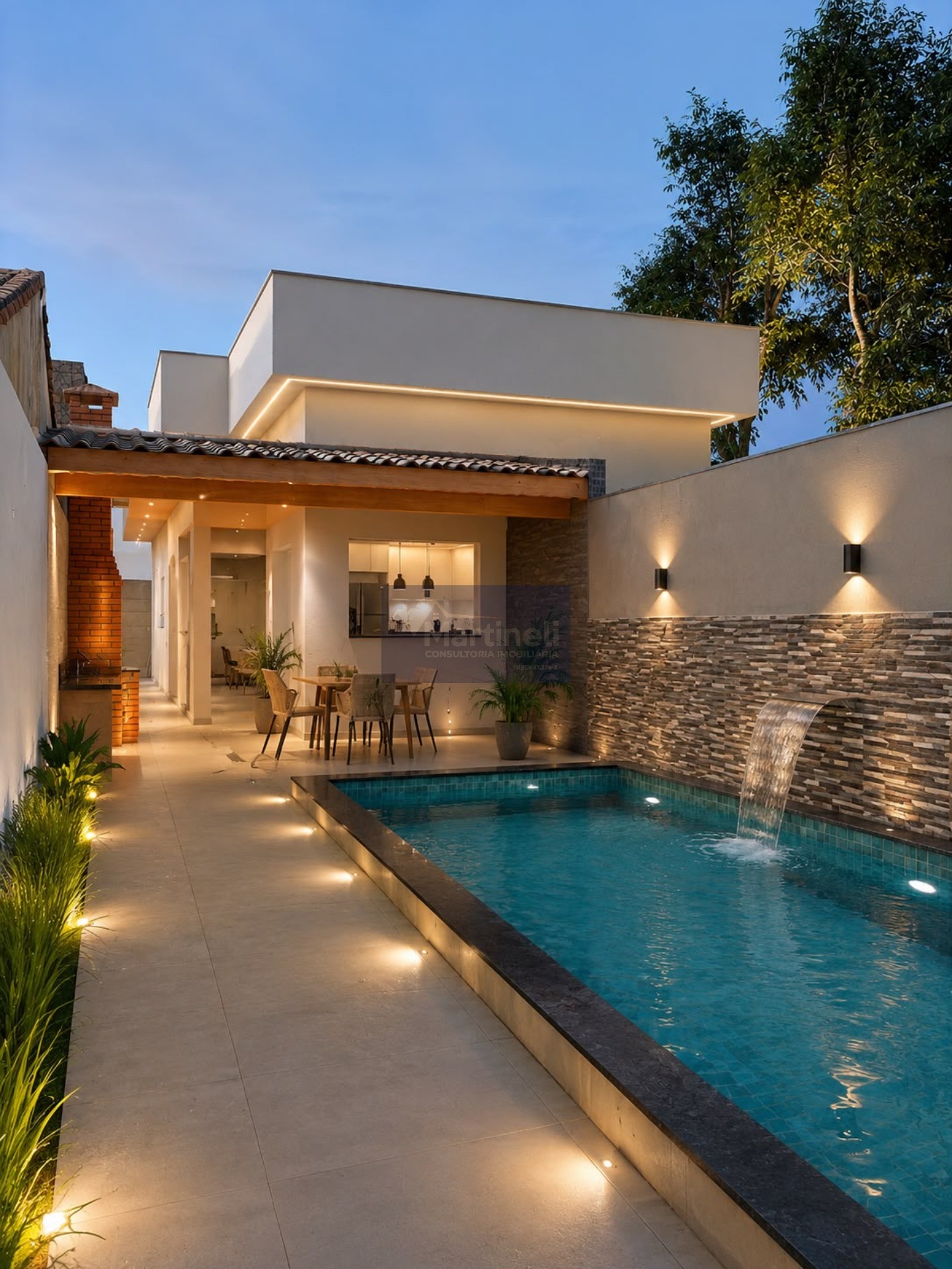 CASA no Jd. Regina em ITANHAÉM