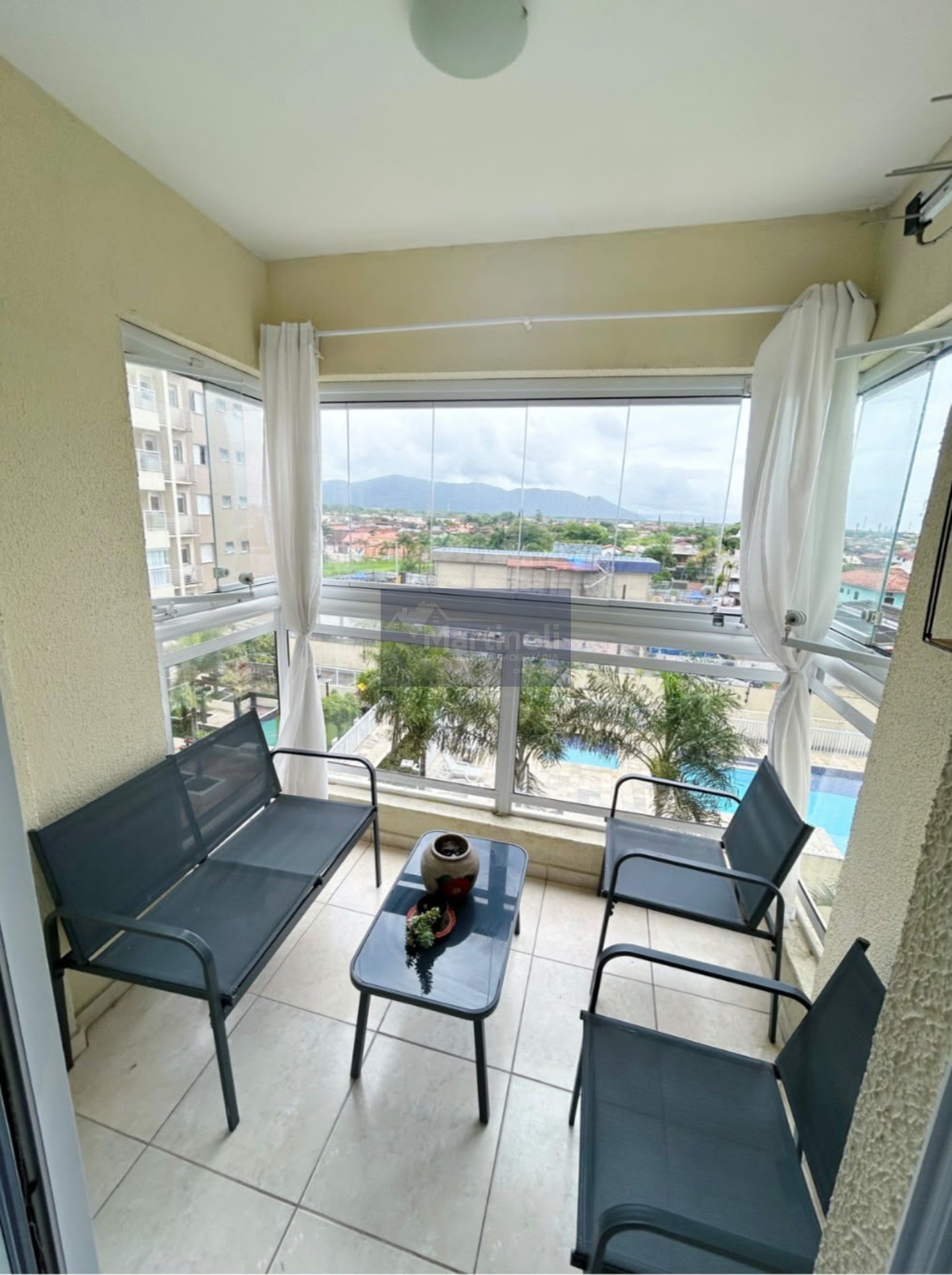 Apartamento à venda em Itanhaém-SP, bairro Guarda Civil, 2 quartos, 1 suíte, 1 vaga, 65m², oportunidade única!