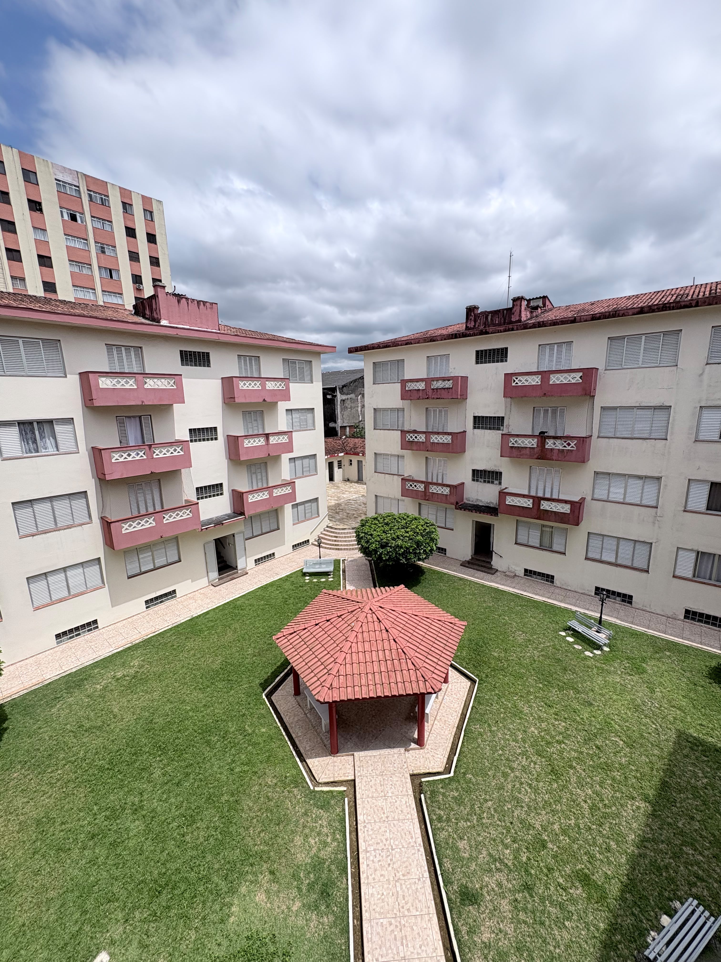 Apartamento com 2 quartos