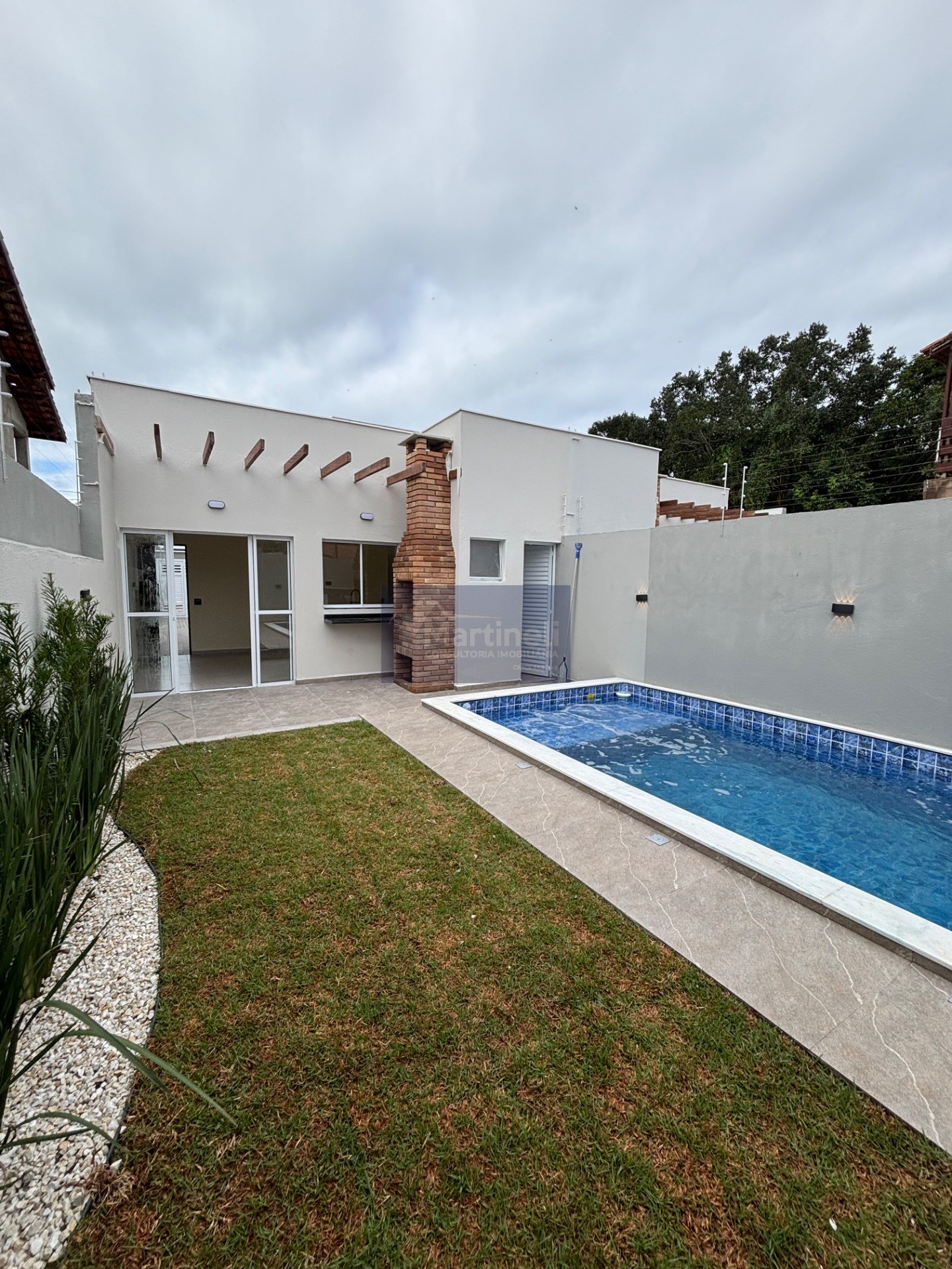 CASA no Califórnia em ITANHAÉM